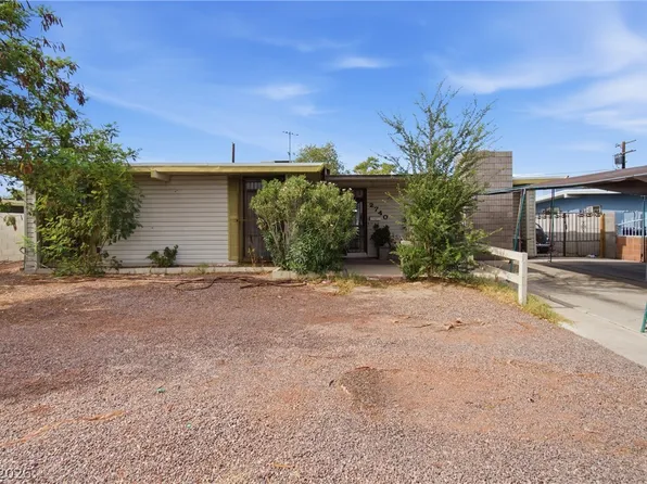 2740 Reynolds Ave, North Las Vegas, NV 89030