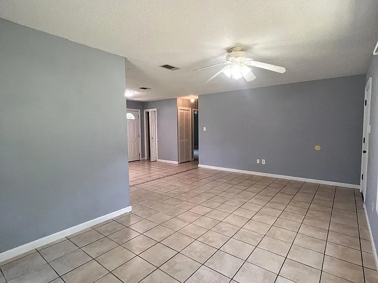 122 Via Don Ray Rd #C — Photo 7