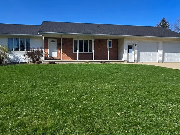 518 Fillmore St E, Wykoff, MN 55990