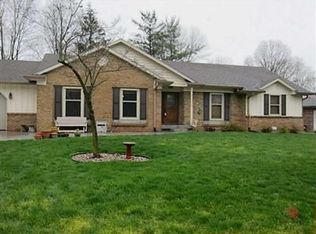928 Dreamy St, Greenwood, IN 46142