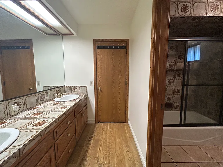 2911 Hawk Rd — Photo 19