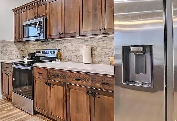 5th image of 924 Black Mountain Rd