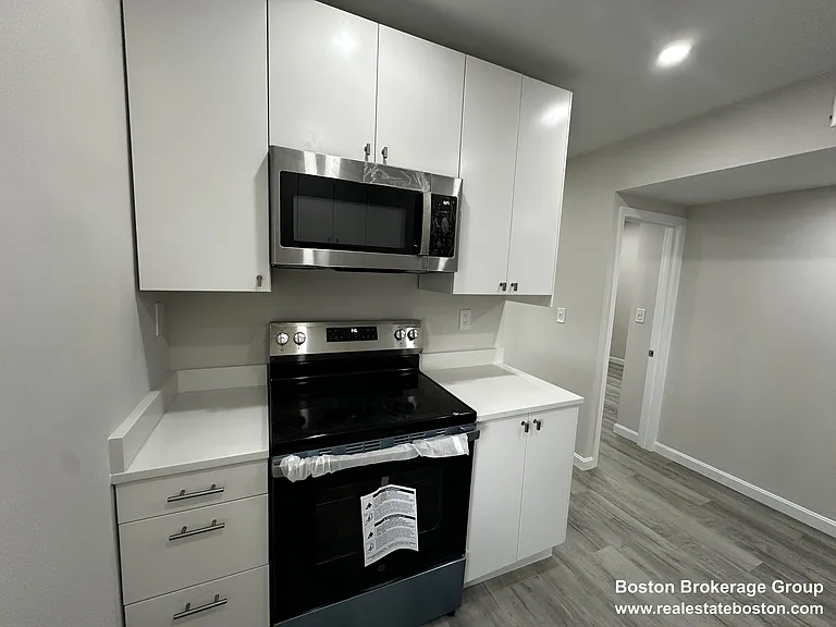 57 Bennington St #3 — Photo 2