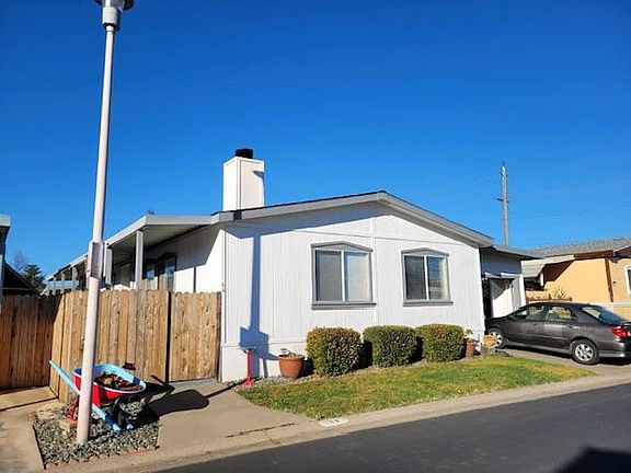 3rd image of 7855 Cottonwood Ln Unit 44