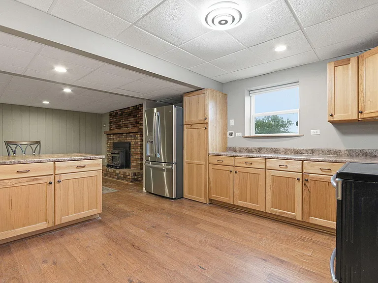 852 N Dometrorch Rd — Photo 6