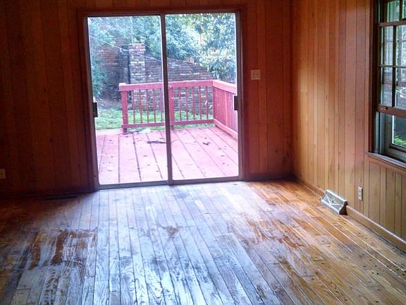 Den w/Glass Doors to Deck