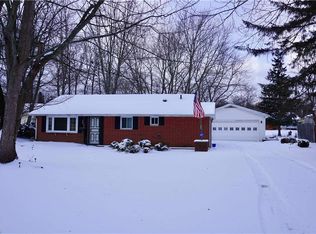 312 Irma Dr, Chardon, OH 44024