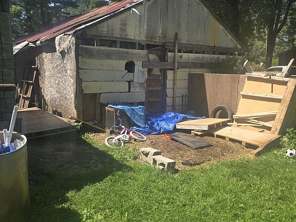 3rd image of 2685 S Whitney Beach Rd