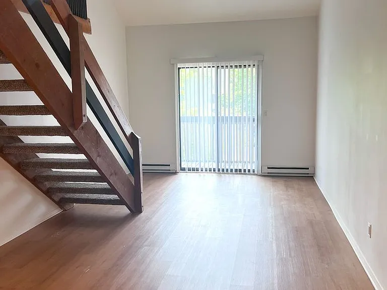 Acres Crossing Apartments — Photo 81