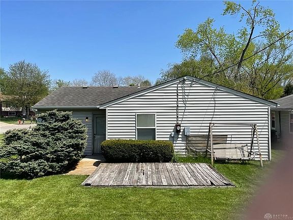 2nd image of 1608 Kenway Pl