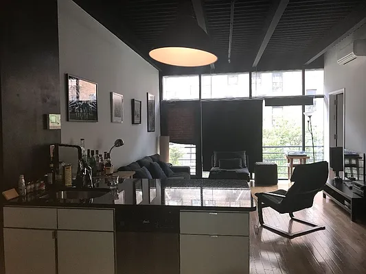 Rented by Dream Space Realty | media 13