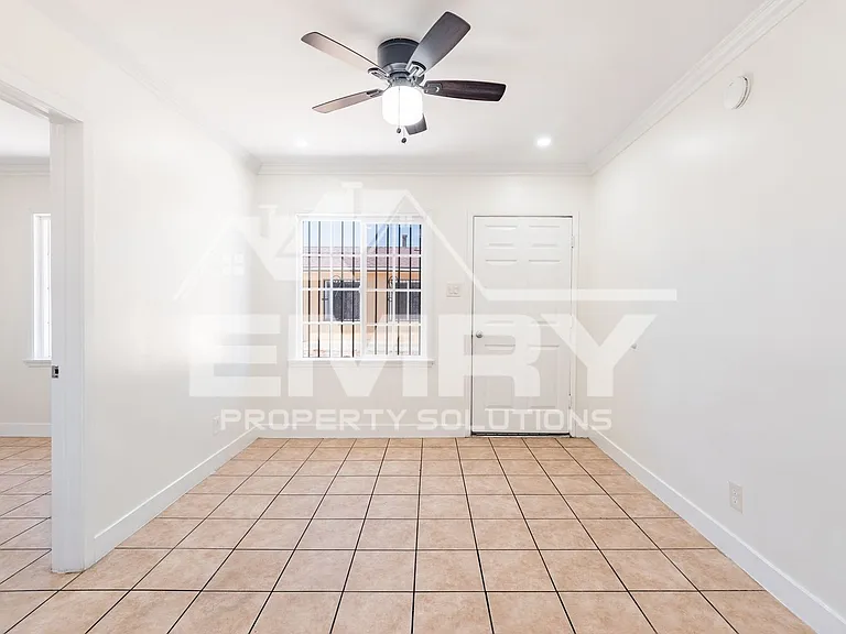 428 N Poplar Ave — Photo 16