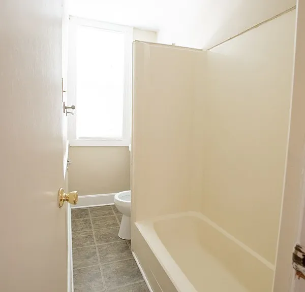 2216 E Ivanhoe Apartments — Photo 54