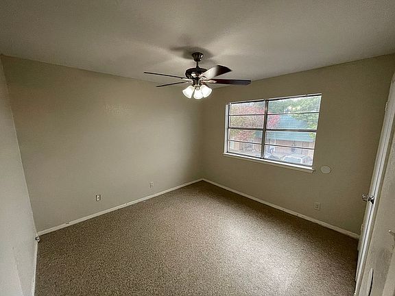 5th image of 2304 Shidler Dr APT 39