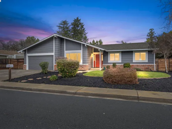 608 W Myrick Ct, Clayton, CA 94517