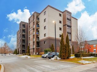 5837 Dunn St #502, Niagara Falls, ON L2G 0X7