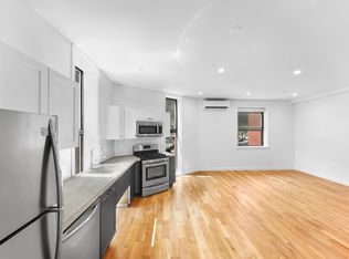 250 S 3rd St #2, Brooklyn, NY 11211