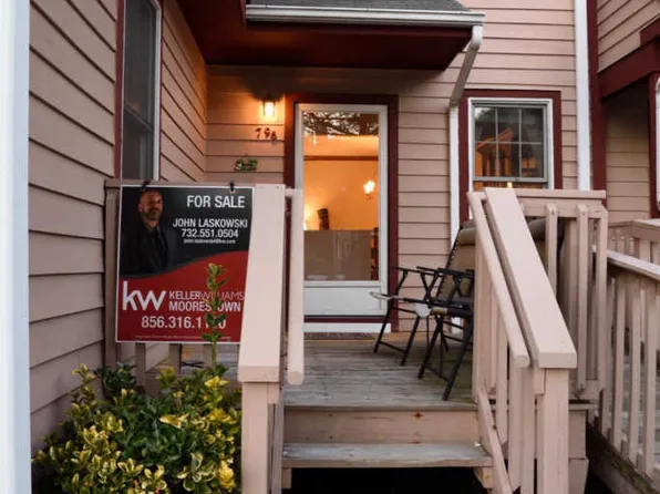 796 Westfield Dr #796, Cinnaminson, NJ 08077