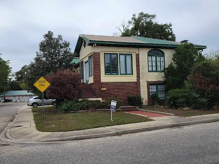 133 Hopkins Blvd #A — Photo 22