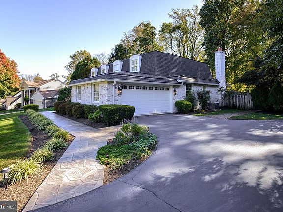 4th image of 6615 Weatheford Ct