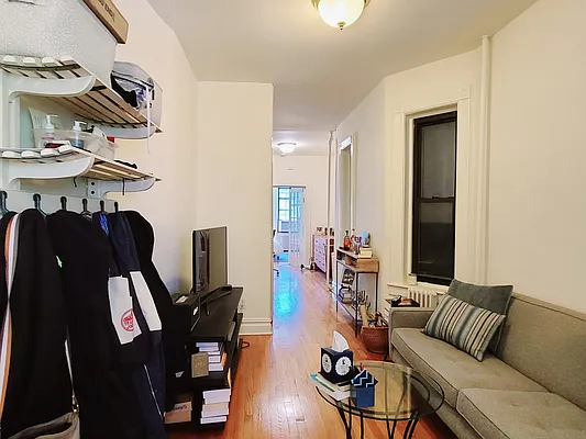 Rented by Ideal Properties Group | media 4