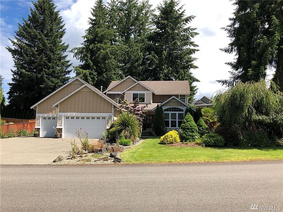 1st image of 7636 Gelding Ct SE