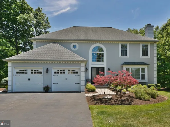 552 Zinn Dr, Southampton, PA 18966