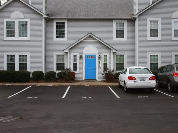 4827 Station House Ln, Virginia Beach, VA 23455