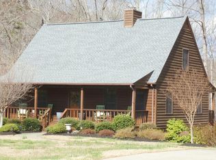 204 Forestroad Dr, Danville, VA 24540
