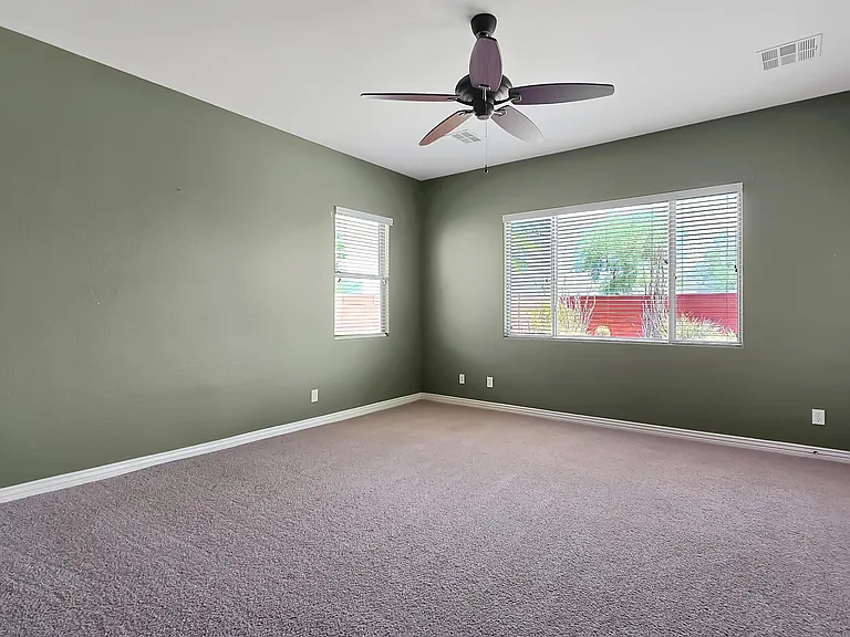 13637 S 175th Dr — Photo 28
