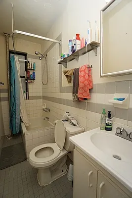 Rented by Universal Realty Group | media 33