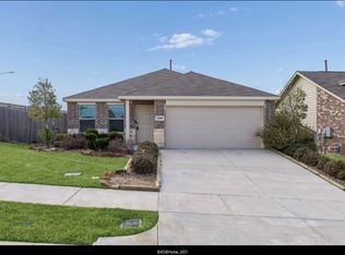 8408 Hollow Bend St, Fort Worth, TX 76123