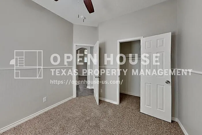 2209 Laura Elizabeth Trl — Photo 16