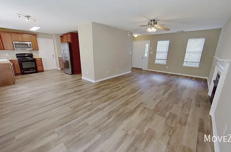 13531 Willow Falls Rd — Photo 26