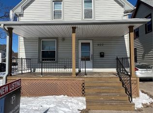 622 10th Ave SW, Cedar Rapids, IA 52404