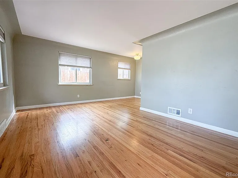 4125 Gray St — Photo 7