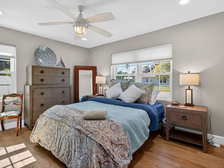 741 Lantana Ave — Photo 20