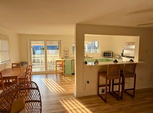 10 Braddock Dr, Somers Point, NJ 08244
