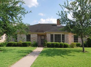 7603 Windswept Ln, Houston, TX 77063