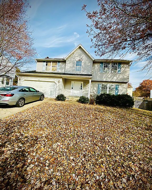 2nd image of 11004 Captains View Ln
