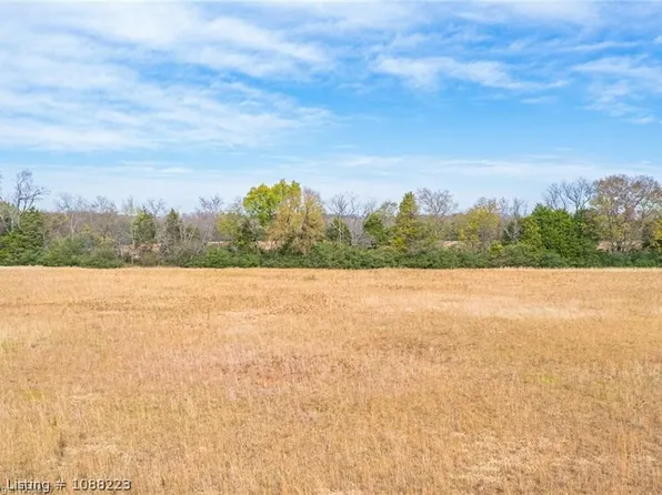 E Main St, Charleston, AR 72933