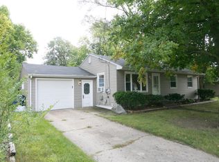 1524 Colgrove Ave, Kalamazoo, MI 49048