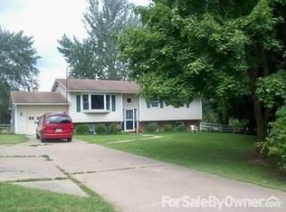 15561 New Market Rd, Timberville, VA 22853