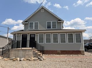 48 Flint Rd, Toms River, NJ 08757