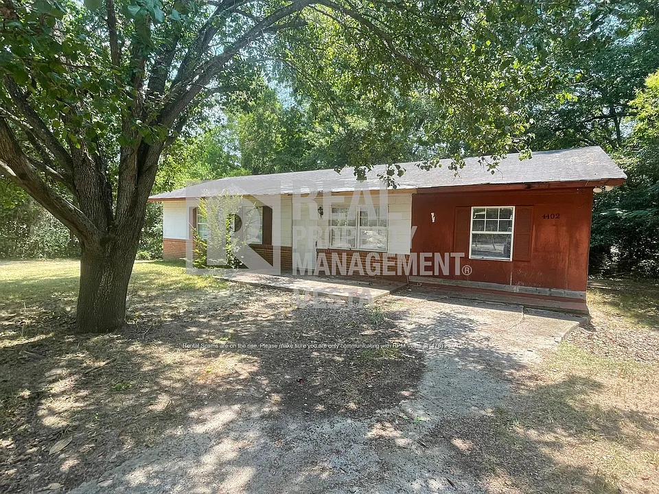 4402 Ashland Dr