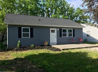 427 Metcalf Rd, Elyria, OH 44035