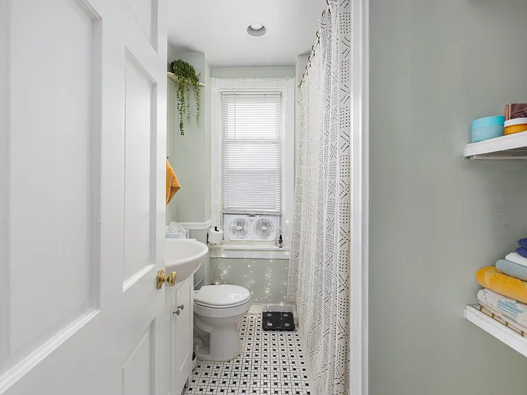 56 Barton St #2 — Photo 6