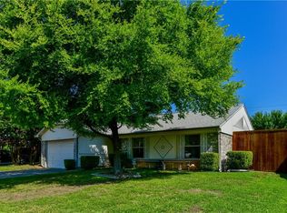 1427 Caplin Dr, Arlington, TX 76018