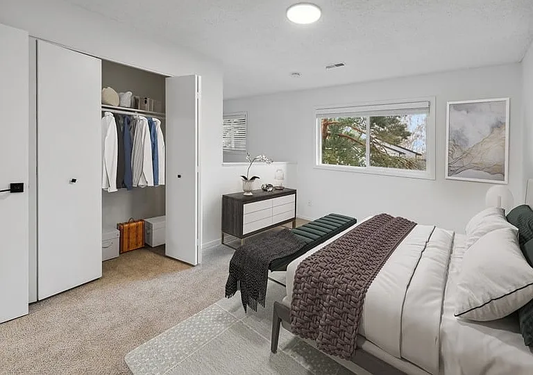 ReNew Rock Creek Townhomes — Photo 10