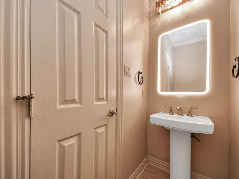 14207 Jade Cove Dr — Photo 25